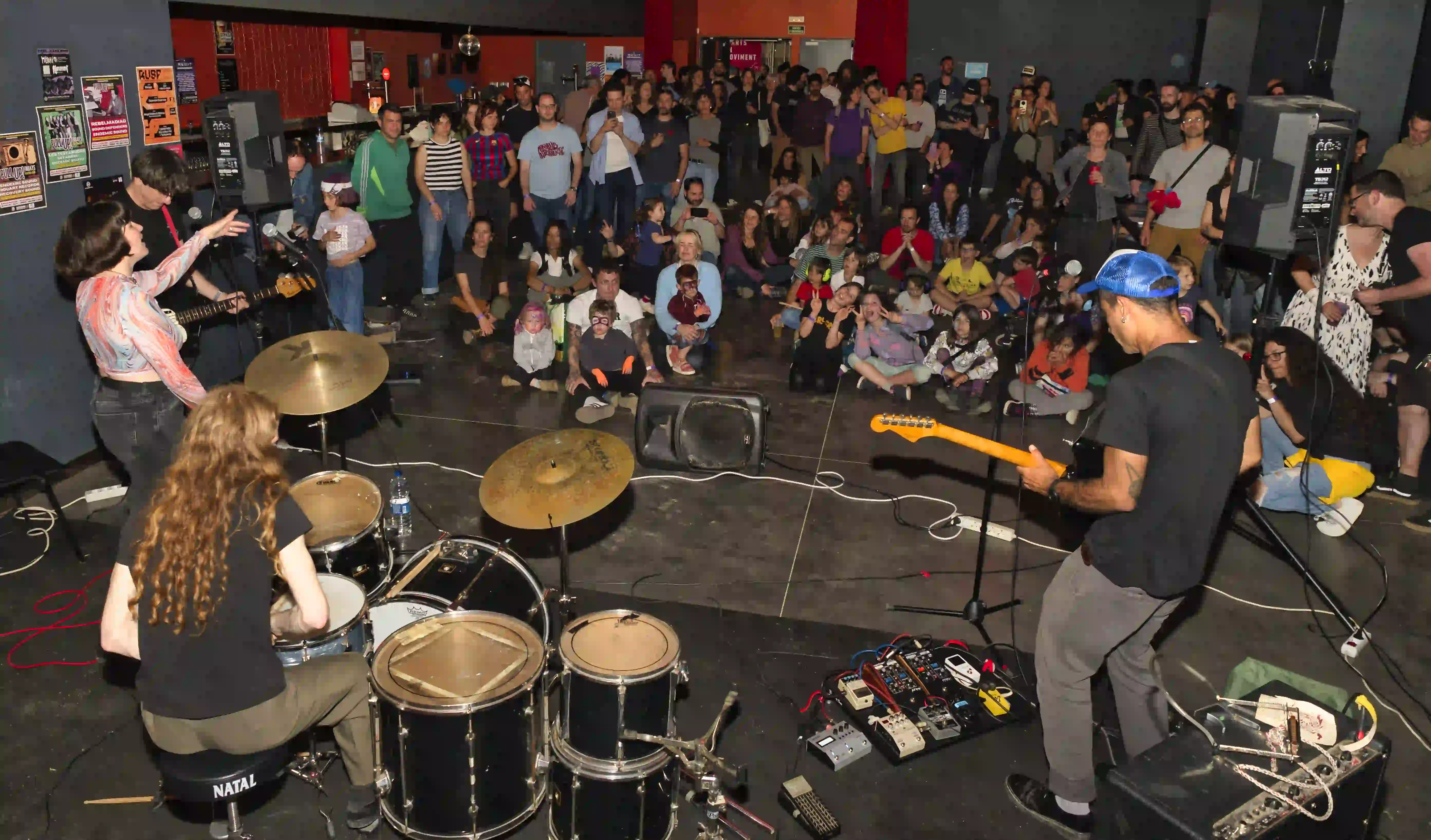 Foto de Esperit! + DINAR